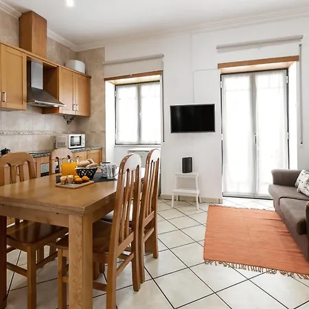 Downtown Flat Apartamento Nazaré